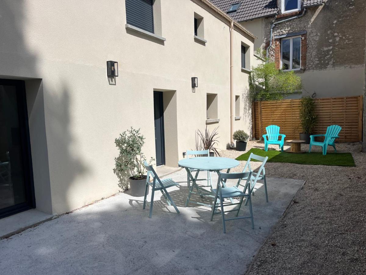 Maison Avec Exterieur Proche Gare Des Aubrais Villa Orléans Exterior foto